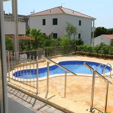 Apartments Paradise Trogir Exterior photo
