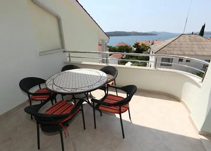 Apartments Paradise